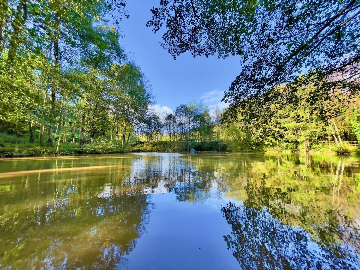 Oak With Hot-tub & Secluded Decking - Finlake & - Devon * Chudleigh