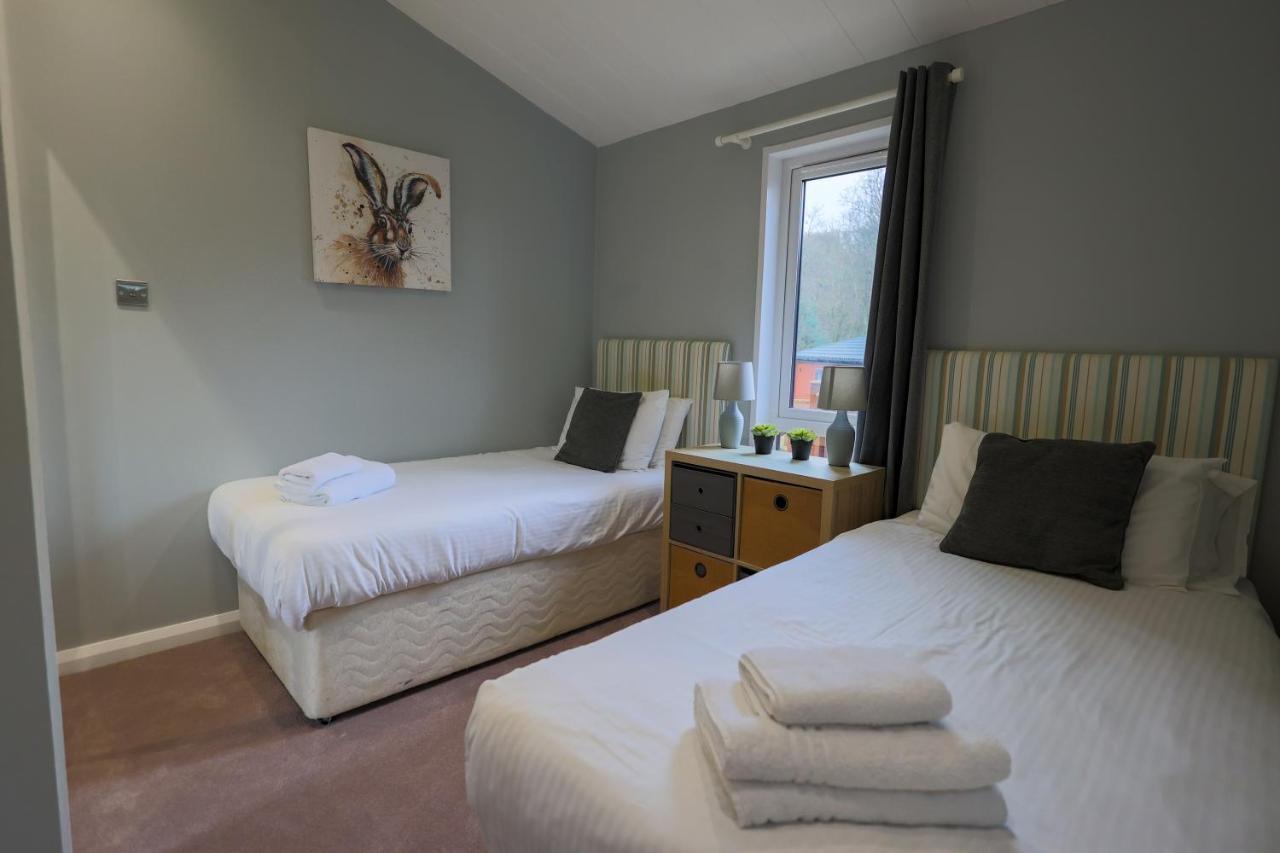 Oak With Hot-tub & Secluded Decking - Finlake & - Devon Chudleigh